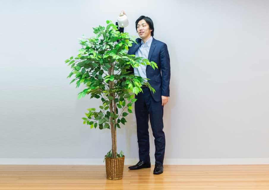 プロフィール